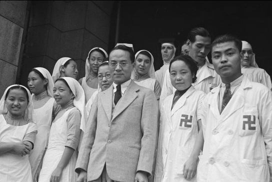 Hospital nurses and staff, Shanghai